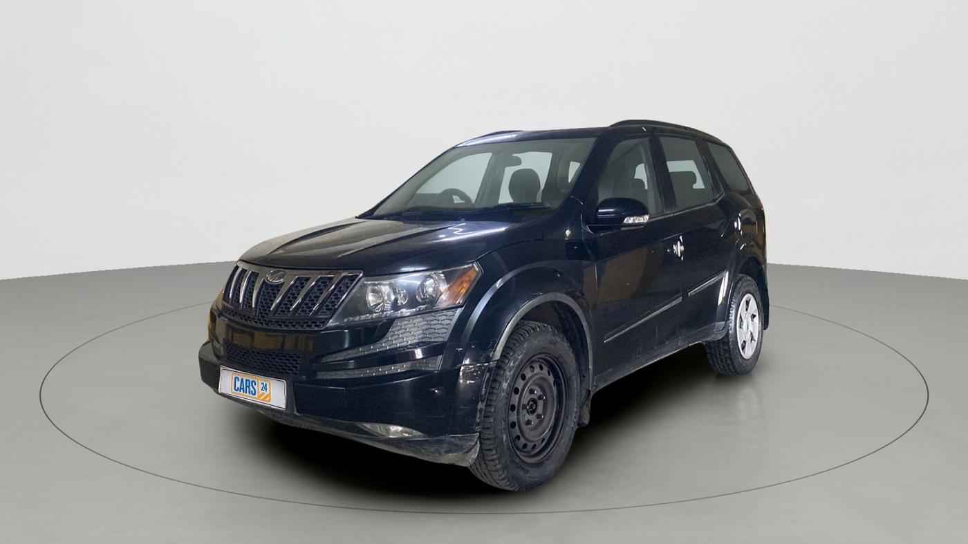 2014 Mahindra XUV500 W6, Diesel, Manual, 99,432 km, Left Front Diagonal