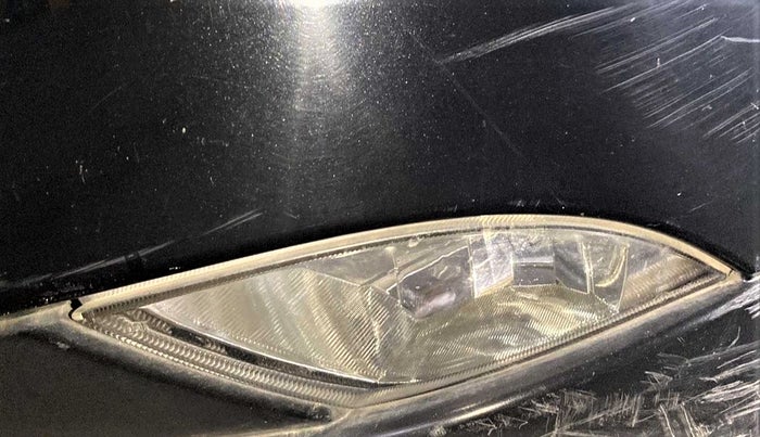 2014 Mahindra XUV500 W6, Diesel, Manual, 99,432 km, Left fog light - Not working