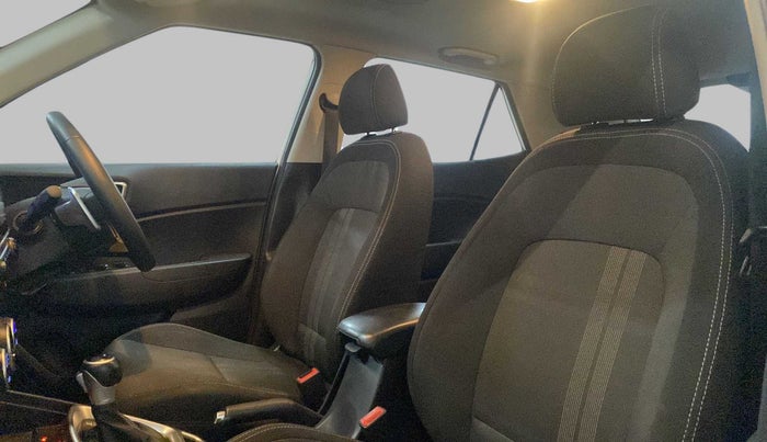 2021 Hyundai VENUE SX PLUS 1.0 TURBO DCT, Petrol, Automatic, 13,241 km, Right Side Front Door Cabin