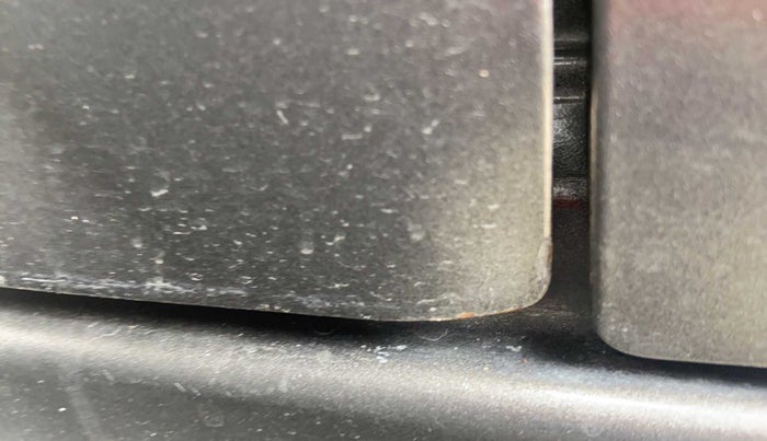 2018 Maruti Dzire VXI AMT, Petrol, Automatic, 41,998 km, Front passenger door - Slightly dented