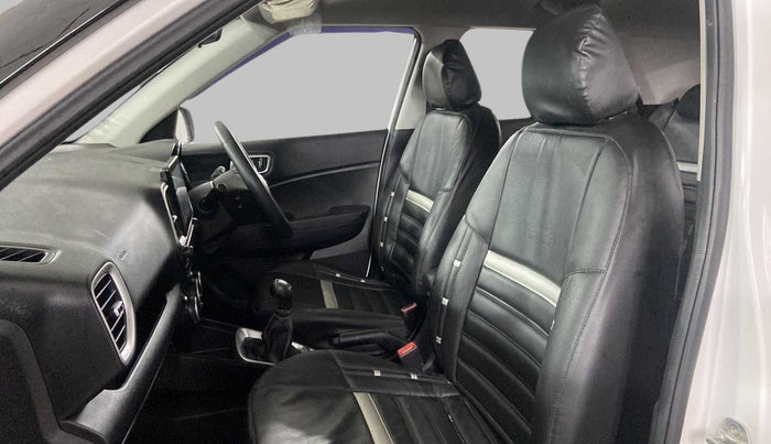 2021 Hyundai VENUE S+ 1.2, Petrol, Manual, 30,747 km, Right Side Front Door Cabin