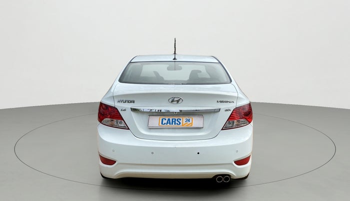 2011 Hyundai Verna FLUIDIC 1.6 VTVT SX OPT AT, Petrol, Automatic, 61,927 km, Back/Rear