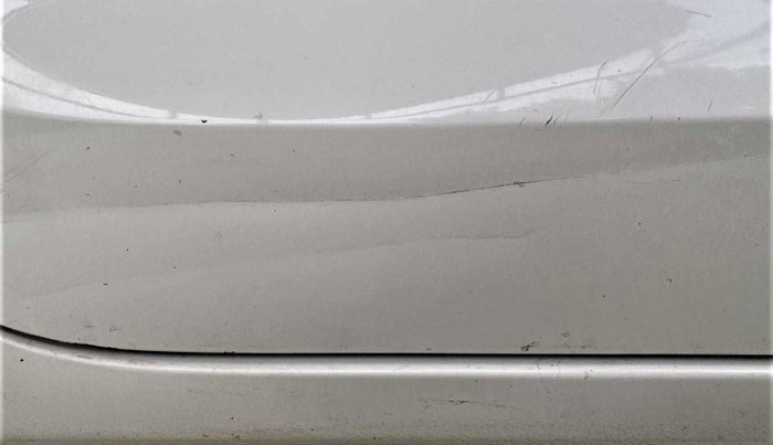 2018 Maruti Swift VXI AMT, Petrol, Automatic, 85,051 km, Right rear door - Slightly dented