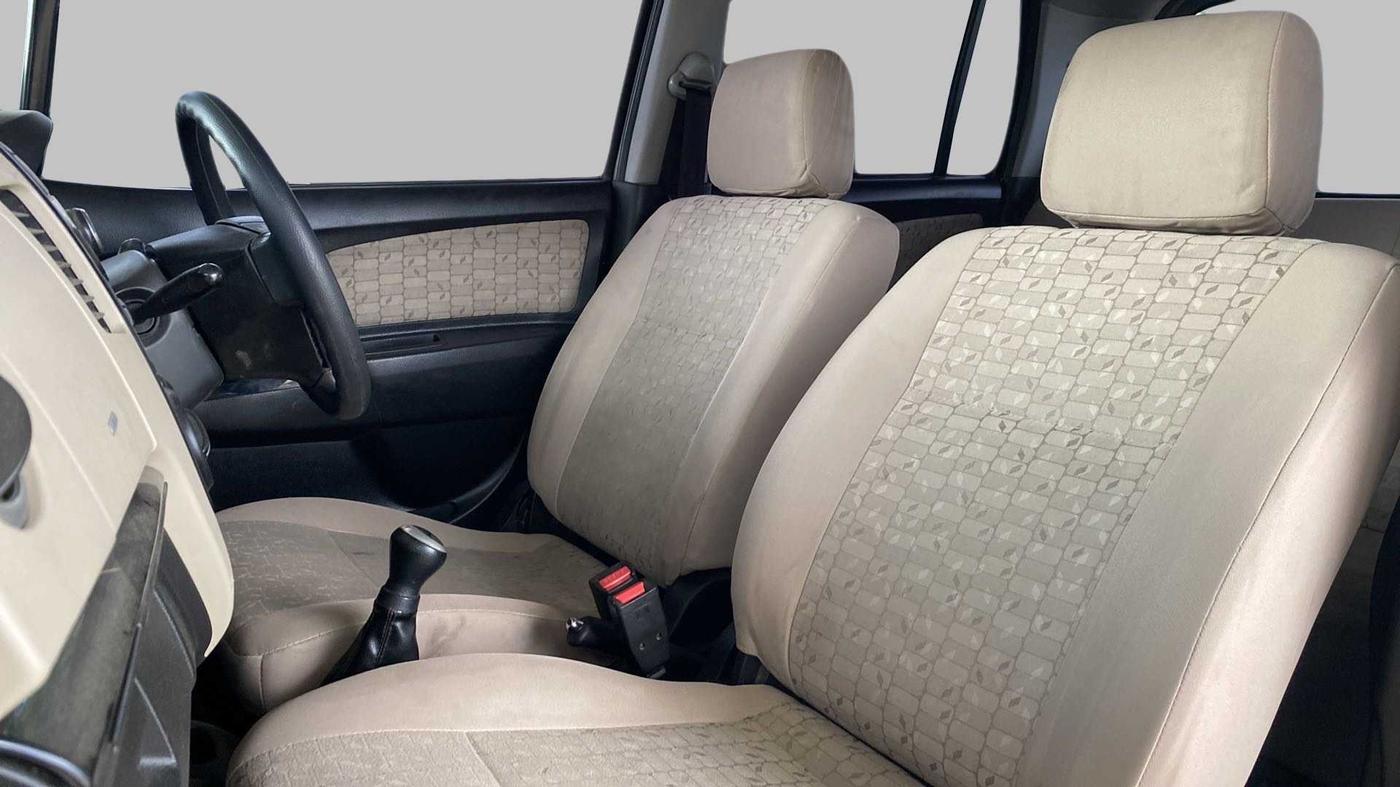 2018 Maruti Wagon R 1.0 VXI, Petrol, Manual, 52,419 km, Right Side Front Door Cabin