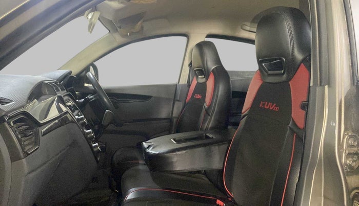 2018 Mahindra KUV 100 NXT K2 P 6 STR, Petrol, Manual, 35,569 km, Right Side Front Door Cabin