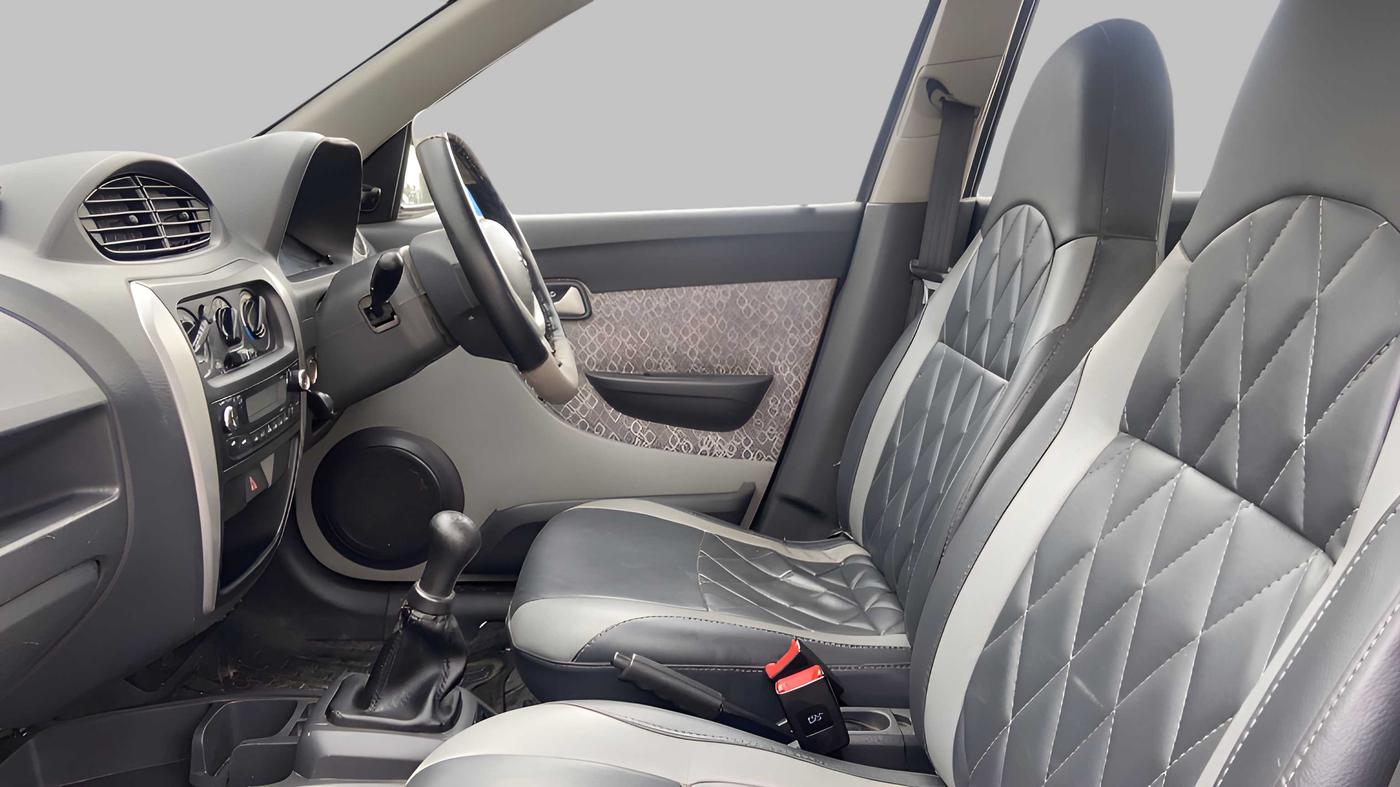 2017 Maruti Alto 800 VXI O, Petrol, Manual, 41,690 km, Right Side Front Door Cabin