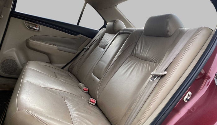 2015 Maruti Ciaz ZXI+, Petrol, Manual, 80,140 km, Right Side Rear Door Cabin