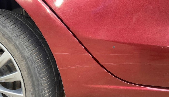 2015 Maruti Ciaz ZXI+, Petrol, Manual, 80,140 km, Right quarter panel - Minor scratches