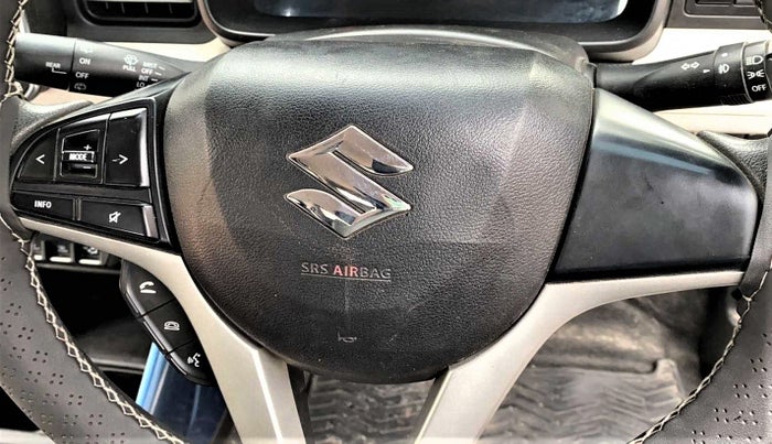 2018 Maruti IGNIS ALPHA 1.2 AMT DUAL TONE, Petrol, Automatic, 58,254 km, Steering wheel - Horn not functional