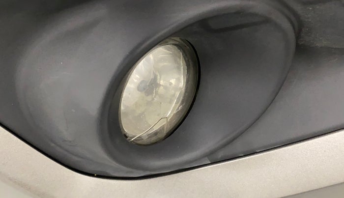 2020 Maruti Swift VXI, Petrol, Manual, 23,475 km, Right fog light - Minor damage