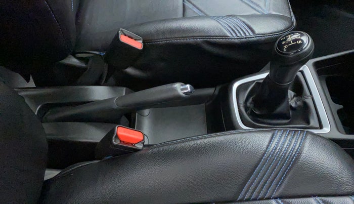 2020 Maruti Swift VXI, Petrol, Manual, 23,475 km, Gear Lever