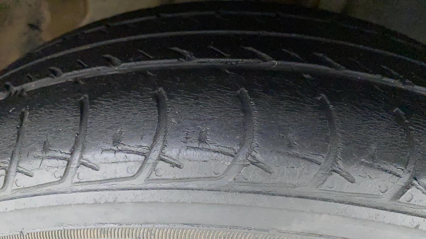 2019 Datsun Go T CVT, Petrol, Automatic, 29,708 km, Right Front Tyre Tread