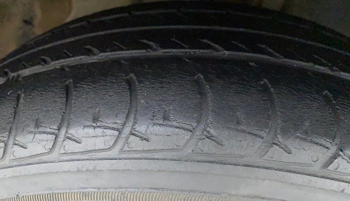2019 Datsun Go T CVT, Petrol, Automatic, 29,708 km, Right Front Tyre Tread