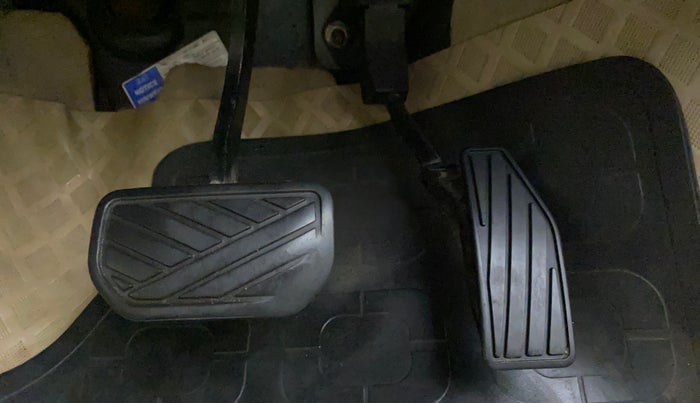 2017 Maruti Dzire ZXI PLUS AMT, Petrol, Automatic, 51,529 km, Pedals