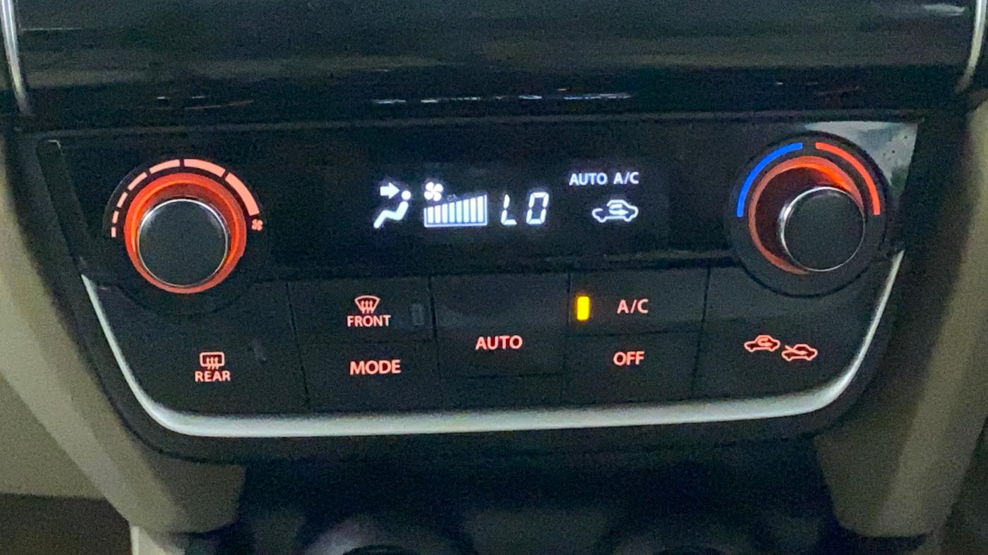 2017 Maruti Dzire ZXI PLUS AMT, Petrol, Automatic, 51,529 km, Automatic Climate Control