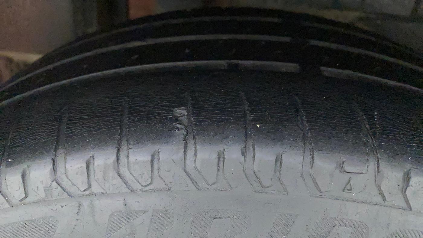 2017 Maruti Dzire ZXI PLUS AMT, Petrol, Automatic, 51,529 km, Right Rear Tyre Tread