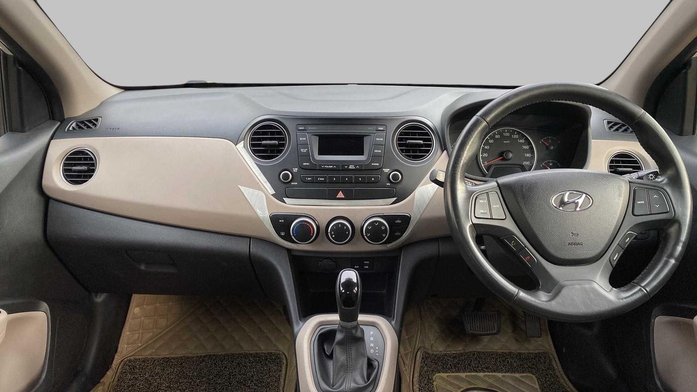 2016 Hyundai Grand i10 ASTA (O) AT 1.2 KAPPA VTVT, Petrol, Automatic, 68,678 km, Dashboard