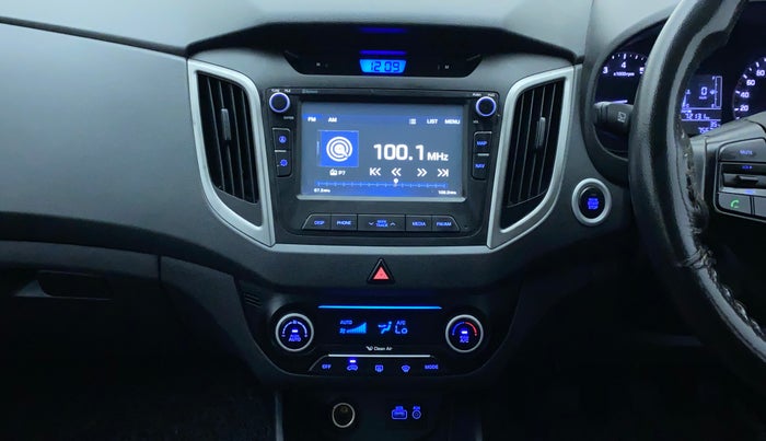 2017 Hyundai Creta SX PLUS 1.6 PETROL DUAL TONE, Petrol, Manual, 75,674 km, Air Conditioner