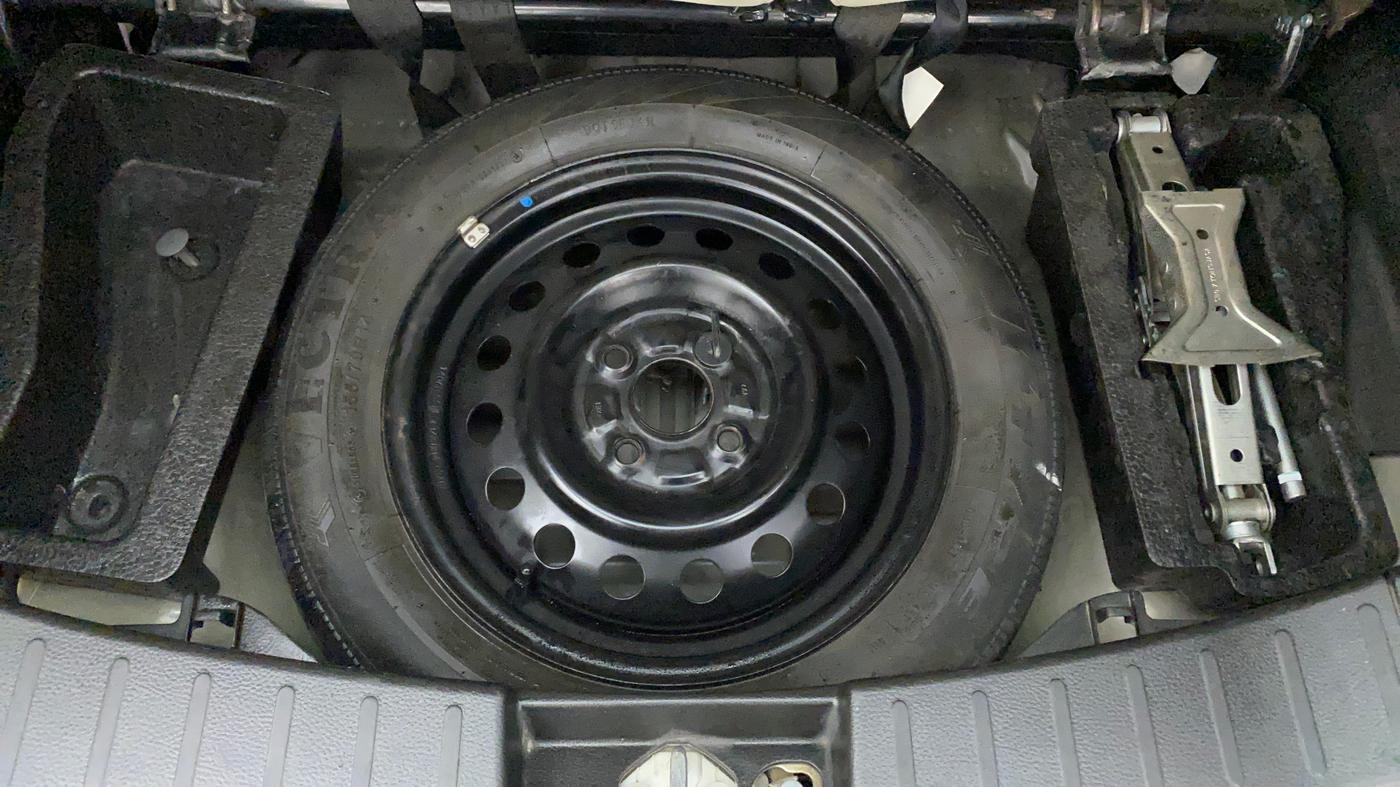 2014 Maruti Wagon R Stingray VXI, Petrol, Manual, 81,132 km, Spare Tyre