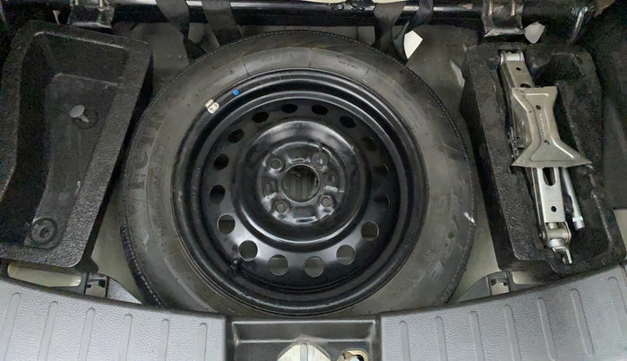 2014 Maruti Wagon R Stingray VXI, Petrol, Manual, 81,132 km, Spare Tyre