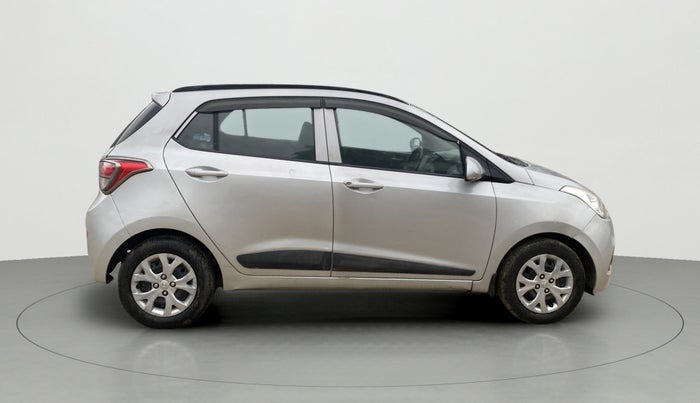 2015 Hyundai Grand i10 SPORTZ 1.2 KAPPA VTVT, Petrol, Manual, 40,071 km, Right Side View