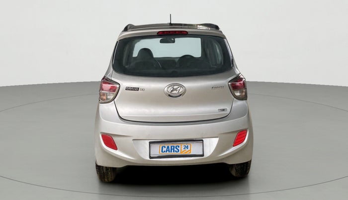 2015 Hyundai Grand i10 SPORTZ 1.2 KAPPA VTVT, Petrol, Manual, 40,071 km, Back/Rear