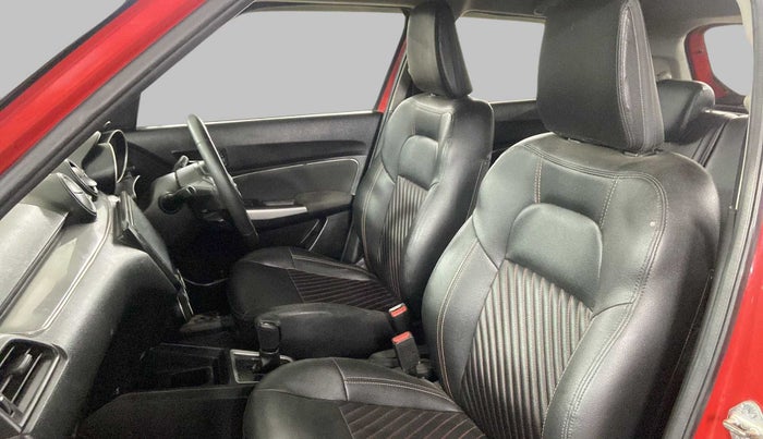 2018 Maruti Swift ZXI AMT, Petrol, Automatic, 52,202 km, Right Side Front Door Cabin