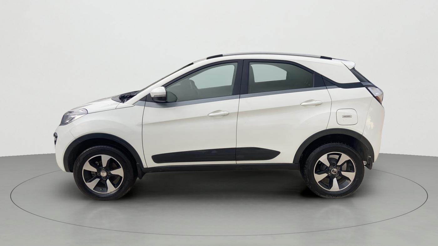 2018 Tata NEXON XZA PLUS DIESEL, Diesel, Automatic, 39,505 km, Left Side