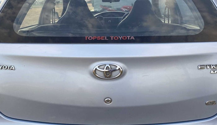 2011 Toyota Etios Liva G, Petrol, Manual, 78,102 km, Dicky (Boot door) - Minor scratches