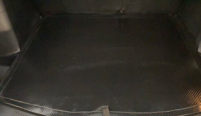 2020 Maruti S Cross ZETA 1.5, Petrol, Manual, 36,138 km, Boot Inside