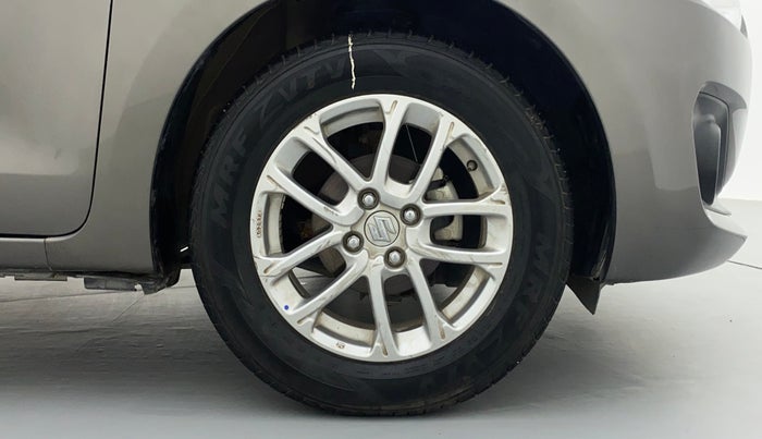2018 Maruti Swift ZXI (AMT), Petrol, Automatic, 57,912 km, Right Front Wheel