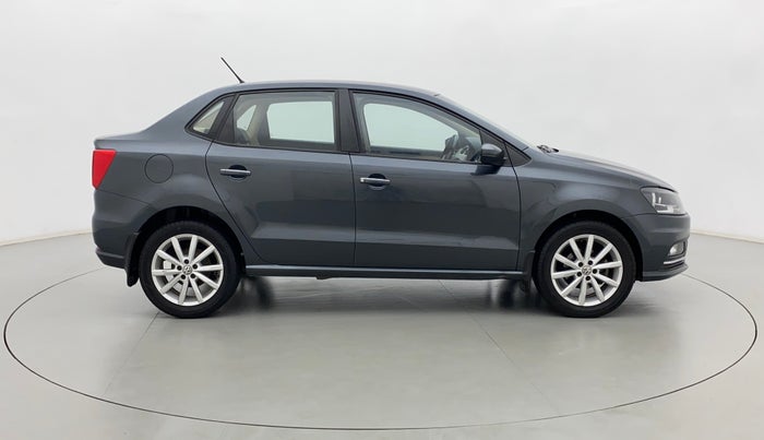2017 Volkswagen Ameo HIGHLINE1.2L PLUS 16 ALLOY, Petrol, Manual, 1,14,844 km, Right Side View