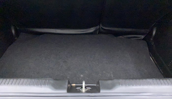 2021 Maruti Swift ZXI PLUS AMT, Petrol, Automatic, 6,778 km, Boot Inside