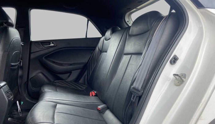 2017 Hyundai i20 Active 1.2 S, Petrol, Manual, 91,107 km, Right Side Rear Door Cabin
