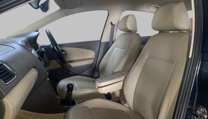 2017 Volkswagen Vento HIGHLINE PLUS 1.5 16 ALLOY, Diesel, Manual, 43,583 km, Right Side Front Door Cabin