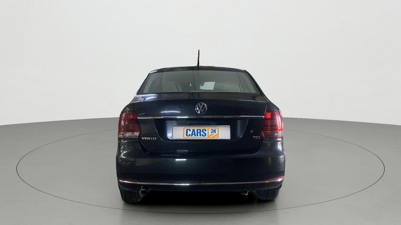 2017 Volkswagen Vento HIGHLINE PLUS 1.5 16 ALLOY, Diesel, Manual, 43,583 km, Back/Rear