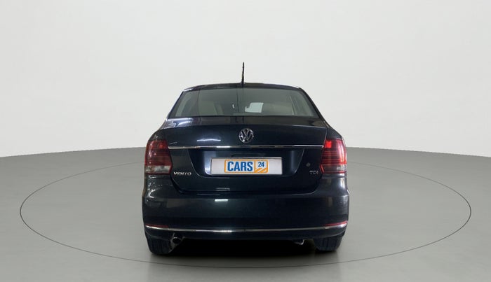 2017 Volkswagen Vento HIGHLINE PLUS 1.5 16 ALLOY, Diesel, Manual, 43,583 km, Back/Rear