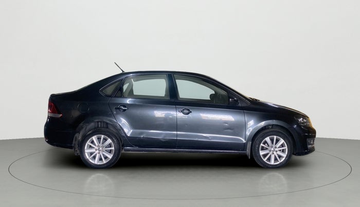 2017 Volkswagen Vento HIGHLINE PLUS 1.5 16 ALLOY, Diesel, Manual, 43,583 km, Right Side