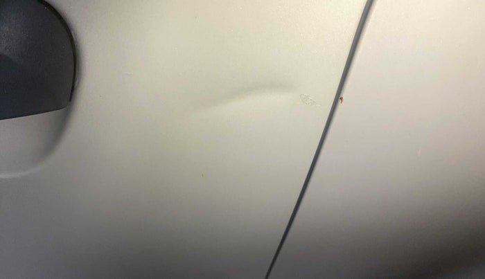 2013 Hyundai Eon ERA +, Petrol, Manual, 51,964 km, Front passenger door - Slightly dented