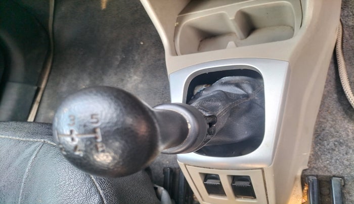 2017 Maruti Alto K10 VXI (O), Petrol, Manual, 54,233 km, Gear lever - Boot cover slightly torn