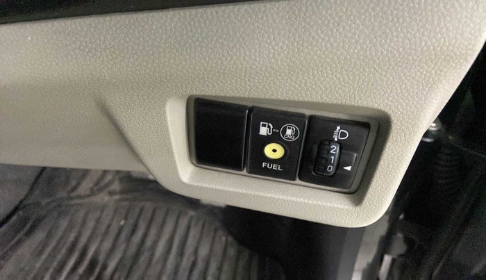 2021 Maruti Alto LXI CNG, CNG, Manual, 18,471 km, Dashboard - Headlight height adjustment not working