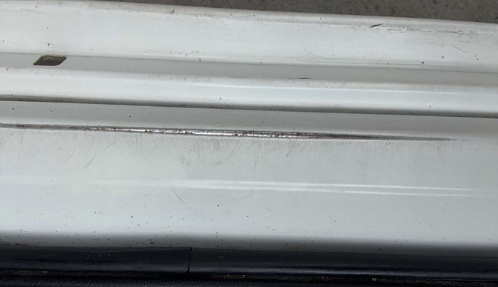 2017 Maruti Baleno ZETA CVT PETROL 1.2, Petrol, Automatic, 52,659 km, Right running board - Minor scratches