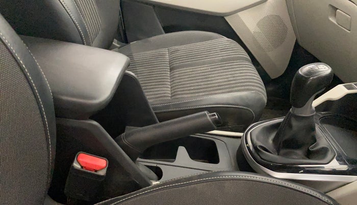 2023 KIA CARENS  PRESTIGE 1.5 TURBO PETROL IMT 7 STR , Petrol, Manual, 35,362 km, Gear Lever