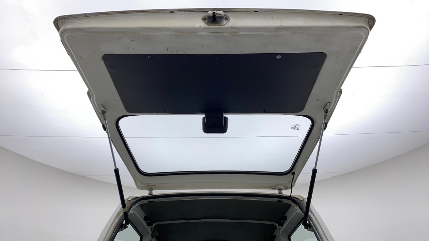 2017 Maruti OMNI E 8 STR, Petrol, Manual, 58,160 km, Boot Door Open