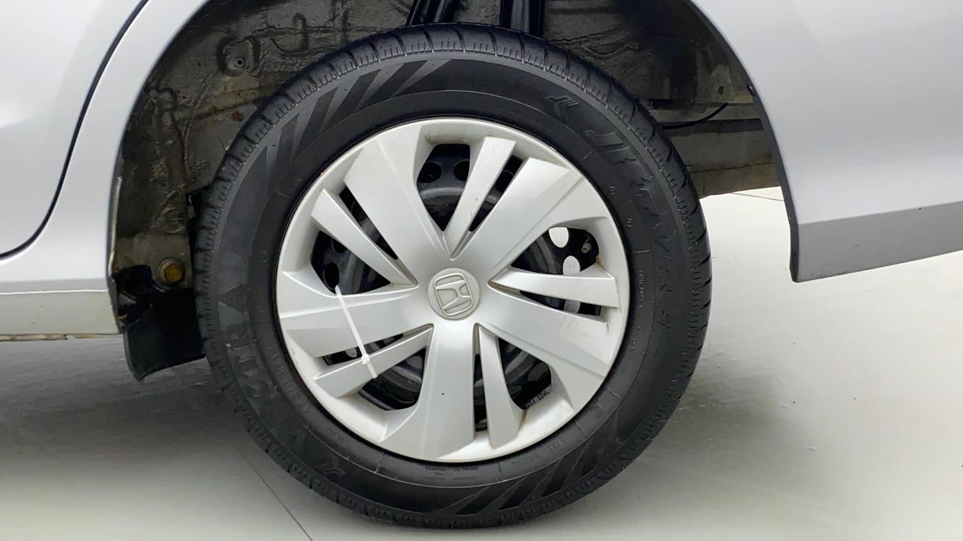 2022 Honda Amaze 1.2L I-VTEC S, Petrol, Manual, 17,752 km, Left Rear Wheel