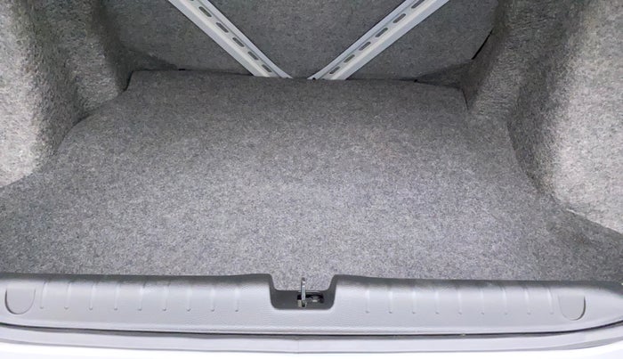 2022 Honda Amaze 1.2L I-VTEC S, Petrol, Manual, 17,752 km, Boot Inside