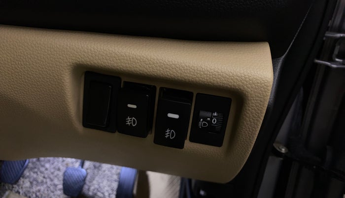 2022 Honda Amaze 1.2L I-VTEC S, Petrol, Manual, 17,752 km, Dashboard - Headlight height adjustment not working