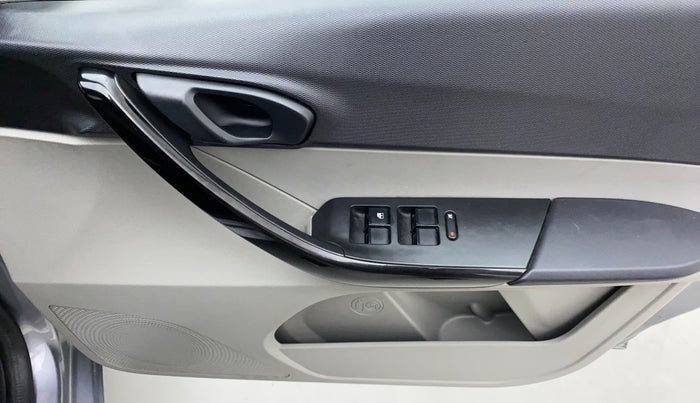 2019 Tata Tiago XZ PETROL, Petrol, Manual, 24,355 km, Driver Side Door Panels Control