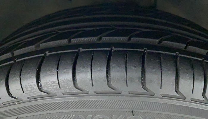 2018 Maruti IGNIS ALPHA 1.3, Diesel, Manual, 58,962 km, Right Front Tyre Tread