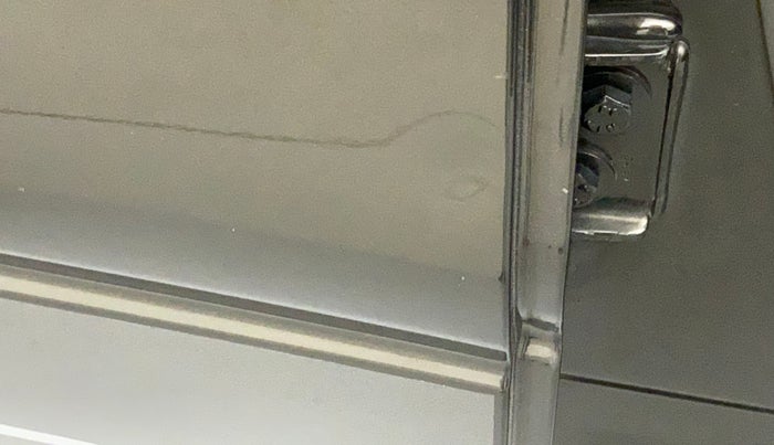 2018 Renault Kwid RXT 1.0 AMT (O), Petrol, Automatic, 34,897 km, Right rear door - Slightly dented